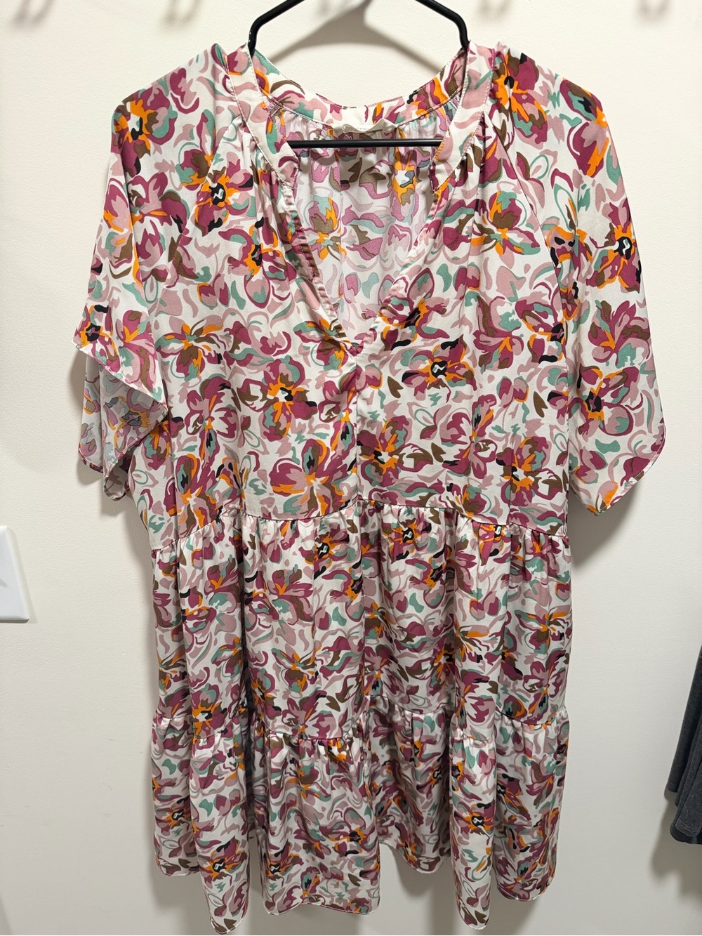 Floral Tiered V-Neck Women's Tunic Dress - Multi